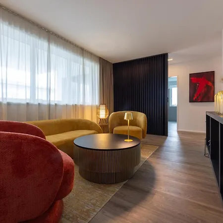 Lorenzhaus Exclusive Апартаменты *